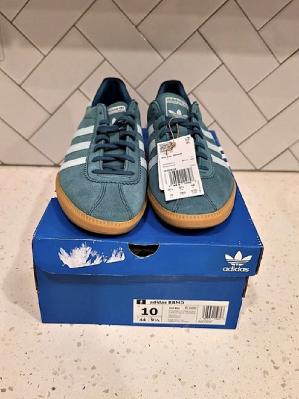 adidas Samba OG Sneakers in Green And White Size 10 NWT - Picture 3 of 5